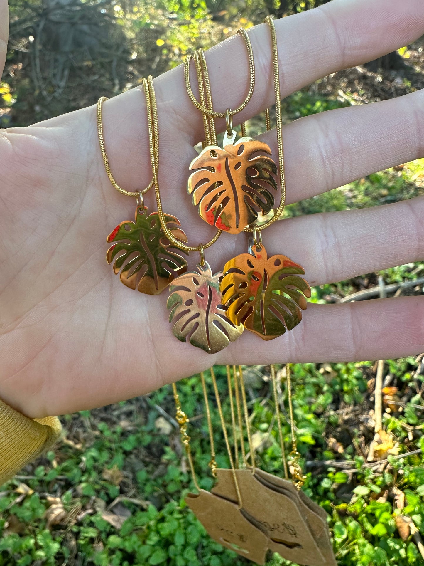 Golden monstera necklace
